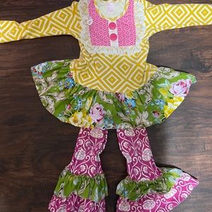 2T BGUC Giggle Moon Outfit